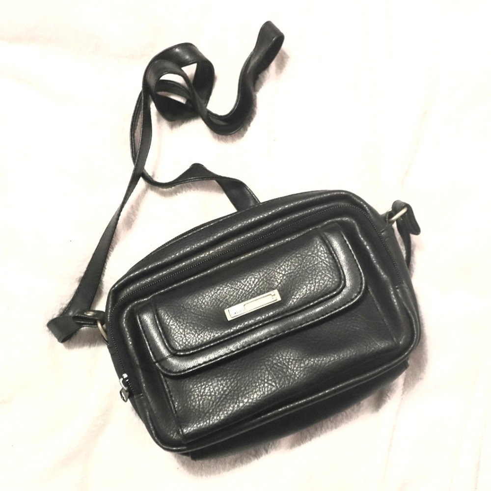 Classics Black Faux Leather Multi Compartment Crossbody Camera Bag